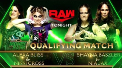 Nikki Cross & Alexa Bliss vs Shayna Baszler & Nia Jax